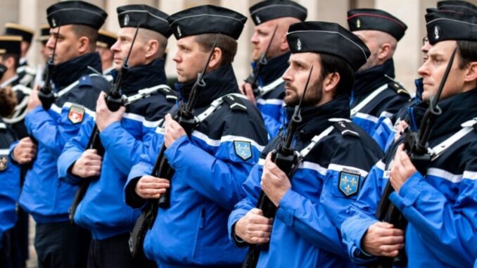 grande gendarmerie nationale Tous les grades de la Gendarmerie Nationale