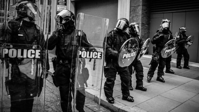 tout savoir sur les crs compagnies républicaines de sécurité
