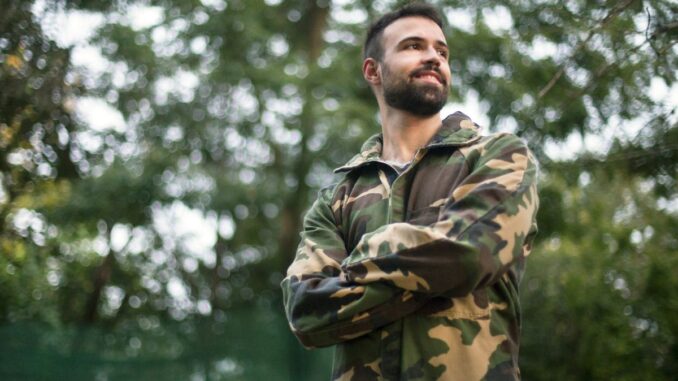 sous officiers rôle clé et parcours de carrière